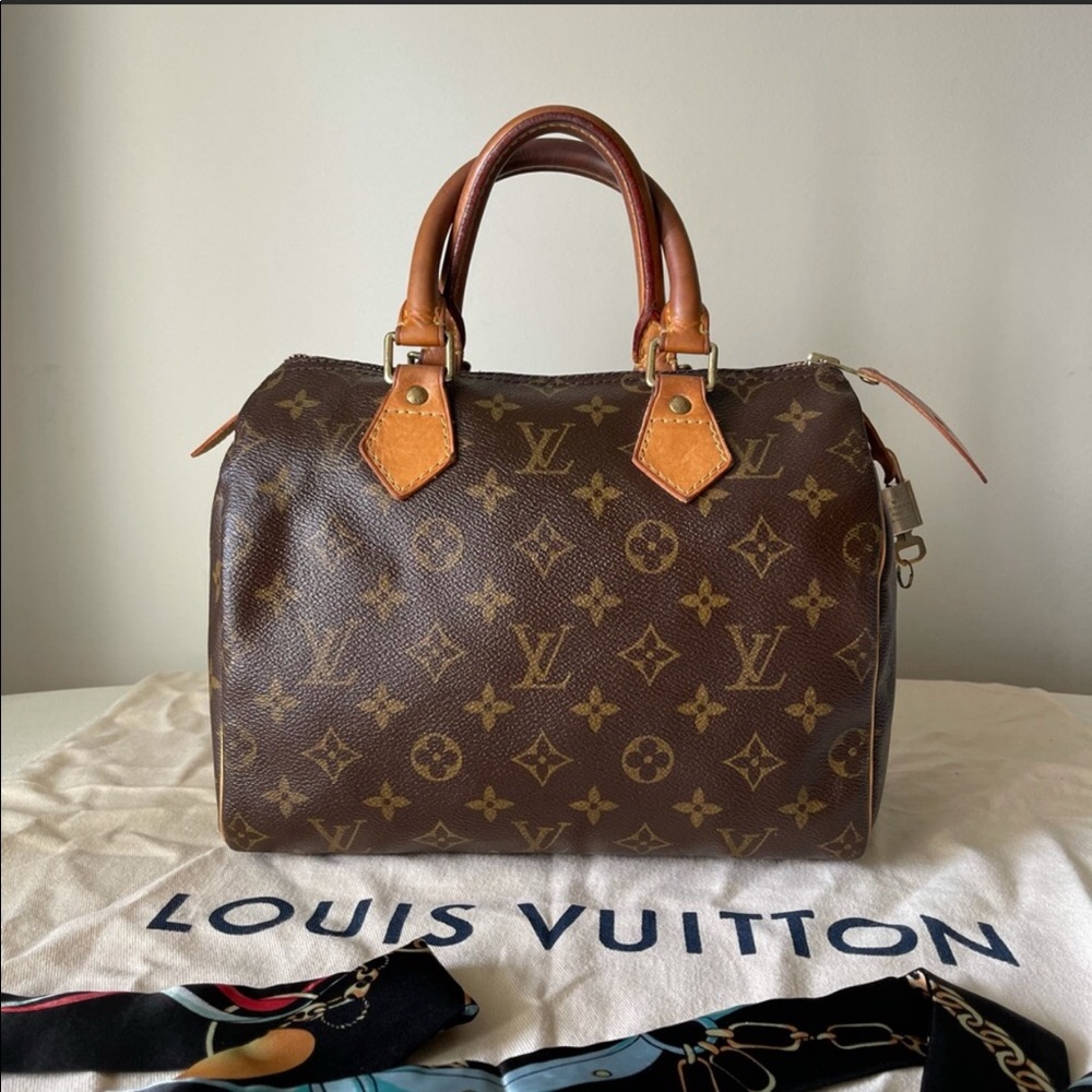 Louis Vuitton- Speedy Monogram with Lock, Key and Dust Bag
